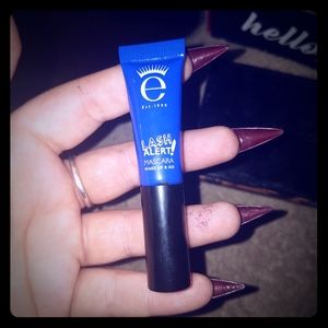 E lash alert mascara